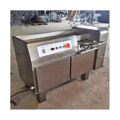 Vlees Dicer Cube Cutting Machine voor het snijden maat 4 Capaciteit 400-500kg/batch bij concurrerende
